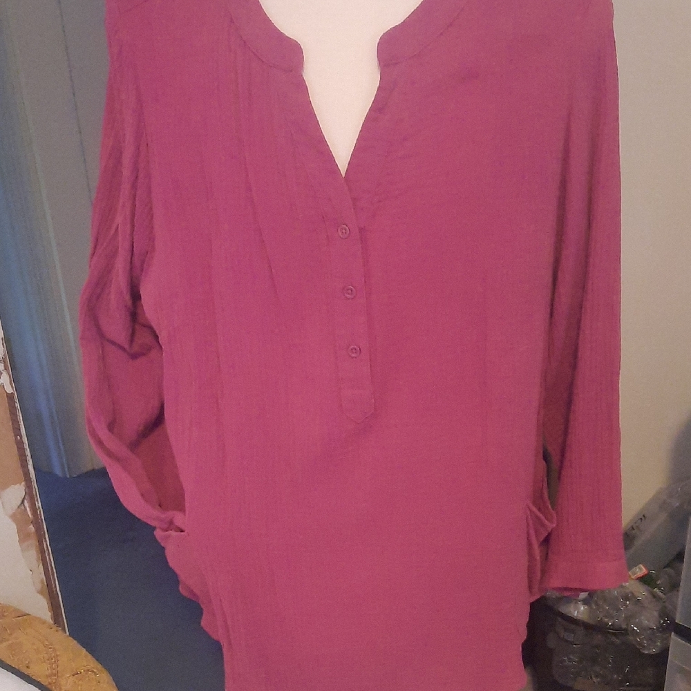 Women’s Long Sleeve Henley Tunic Top - Magenta - 1X - EUC -Joan Rivers